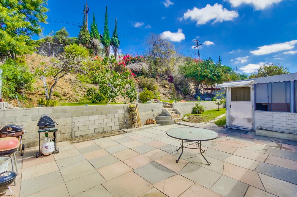Virtual tour photo 31 of 43 for 5968 Rancho Hills Drive