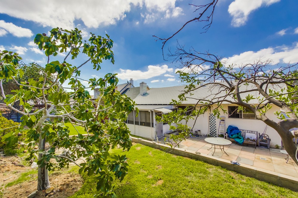 Virtual tour photo 37 of 43 for 5968 Rancho Hills Drive