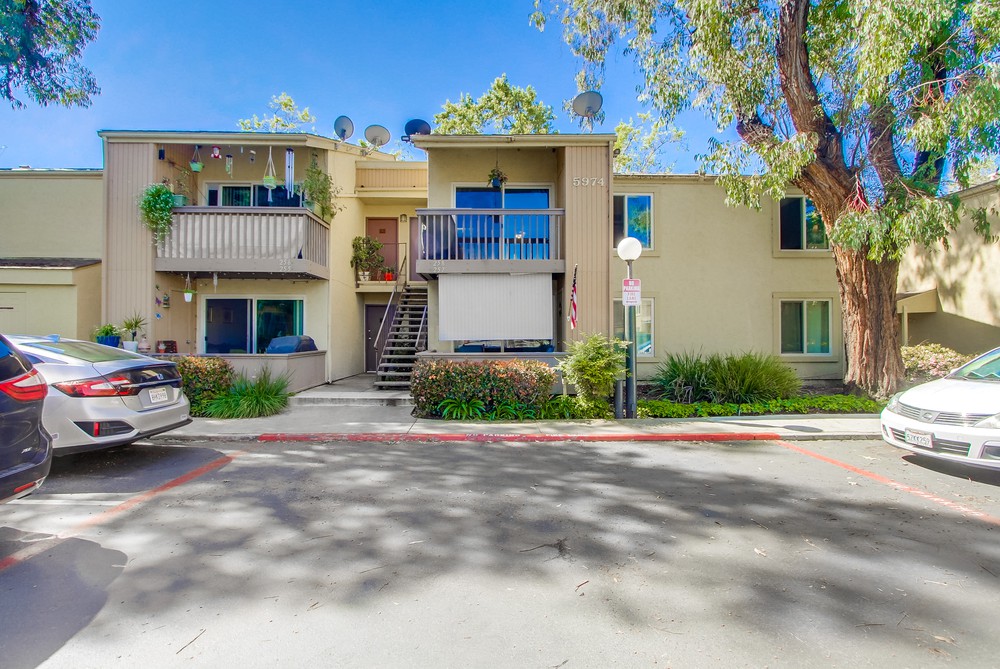 Virtual tour photo 3 of 44 for 5974 Rancho Mission Rd Unit 258