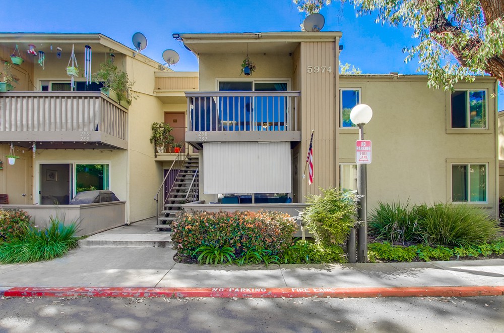 Virtual tour photo 5 of 44 for 5974 Rancho Mission Rd Unit 258