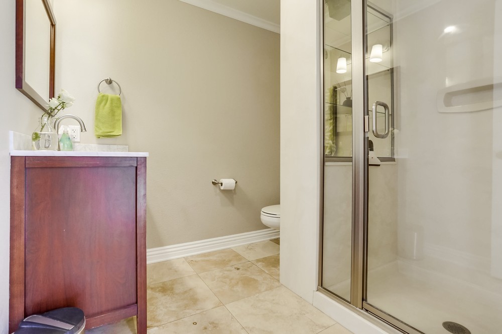 Virtual tour photo 29 of 38 for 5978 Eldergardens St