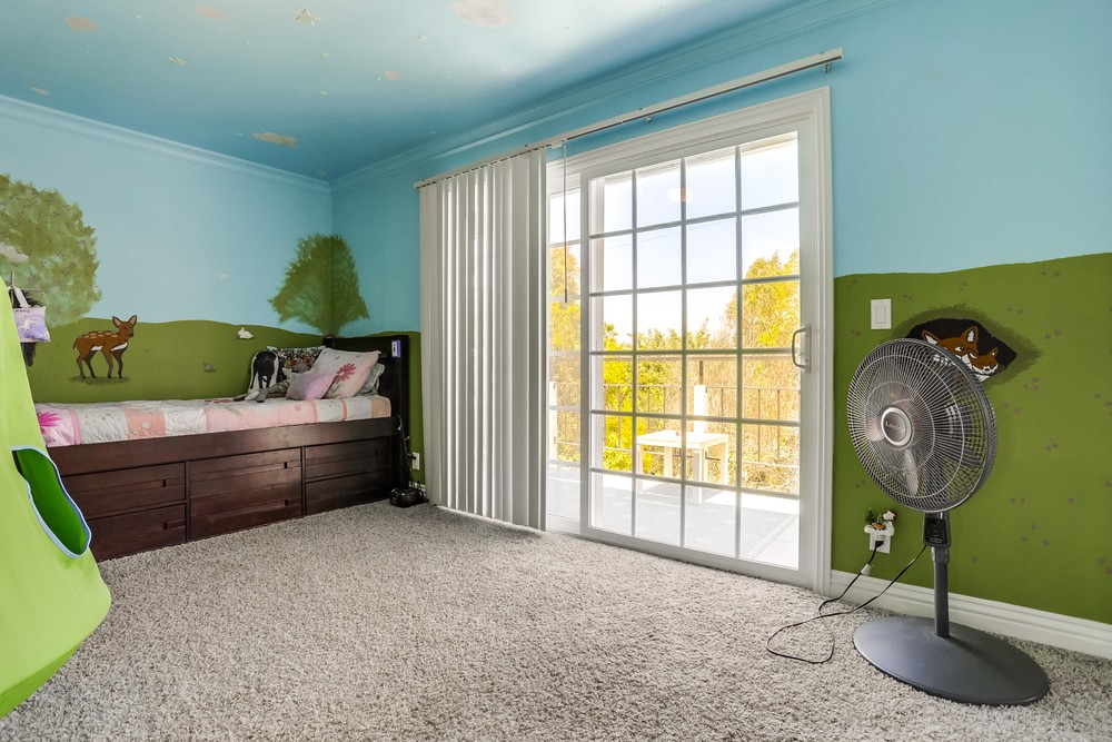 Virtual tour photo 30 of 38 for 5978 Eldergardens St