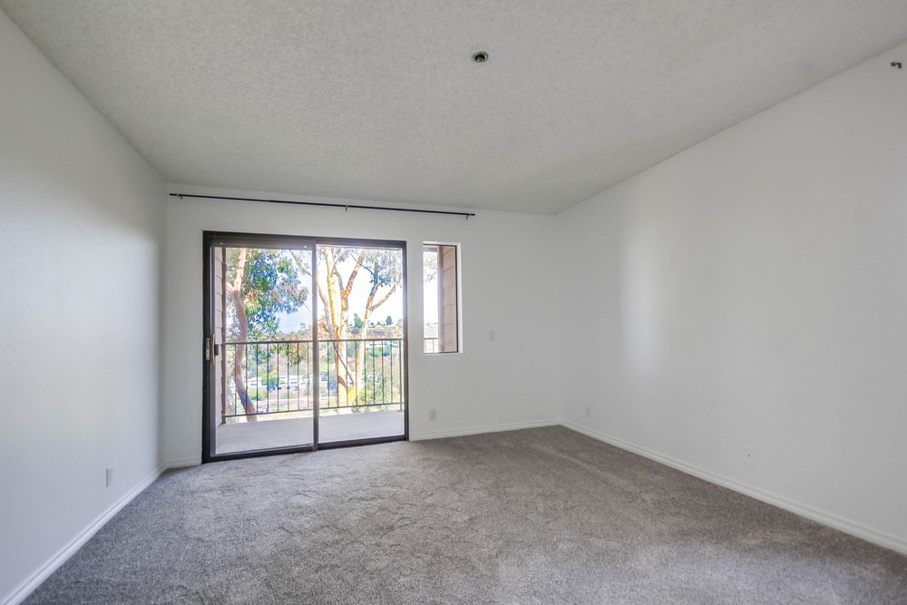 Virtual tour photo 30 of 48 for 5980 Dandridge Ln UNIT 215