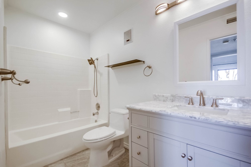 Virtual tour photo 35 of 48 for 5980 Dandridge Ln UNIT 215