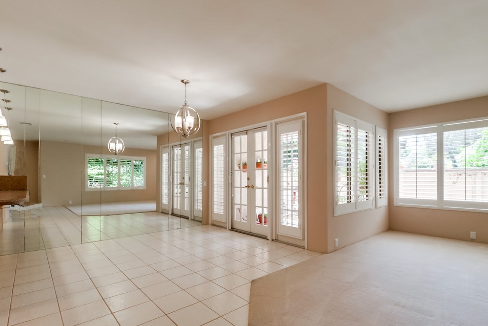 Virtual tour photo 10 of 50 for 5986 Gaines St