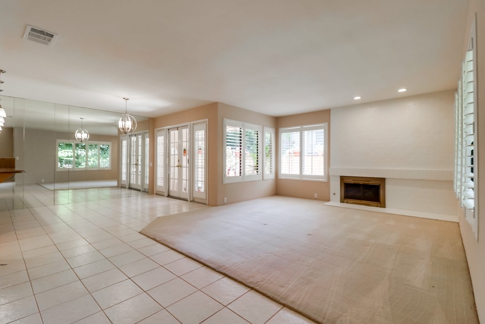 Virtual tour photo 11 of 50 for 5986 Gaines St