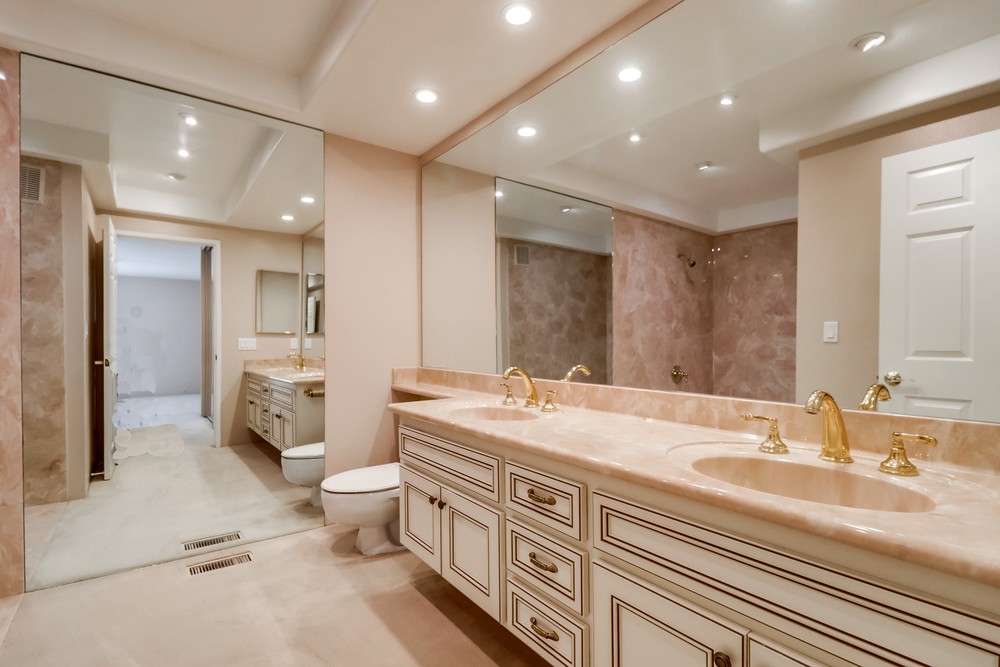 Virtual tour photo 30 of 50 for 5986 Gaines St