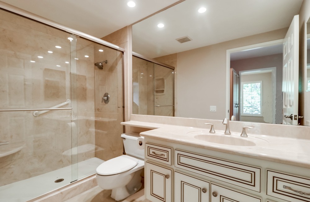Virtual tour photo 41 of 50 for 5986 Gaines St