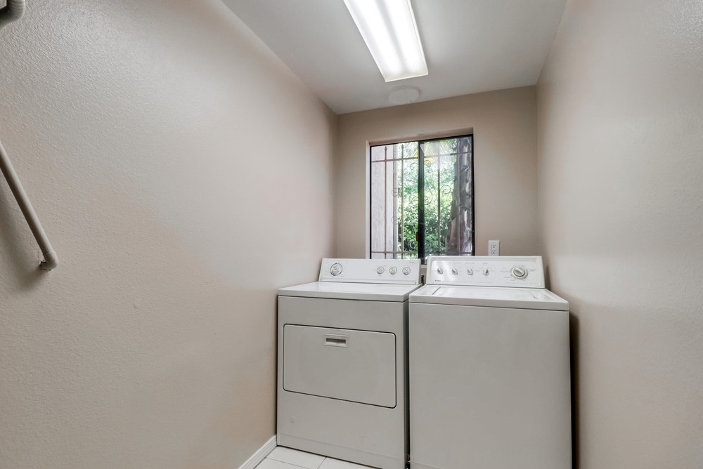 Virtual tour photo 42 of 50 for 5986 Gaines St