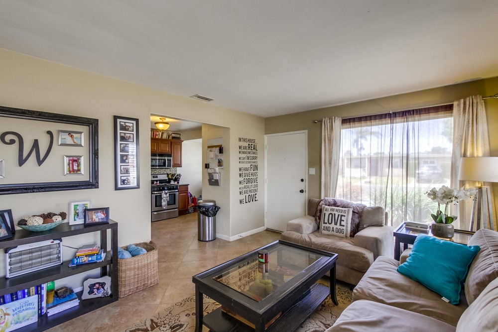 Virtual tour photo 7 of 27 for 5989 Dwight St