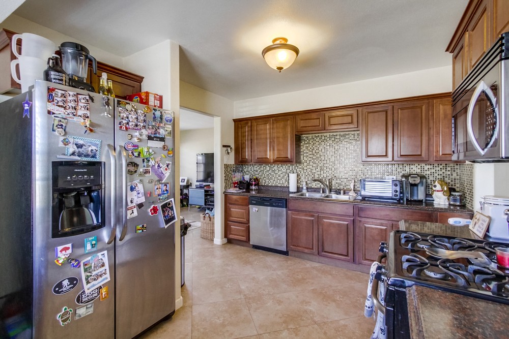 Virtual tour photo 11 of 27 for 5989 Dwight St