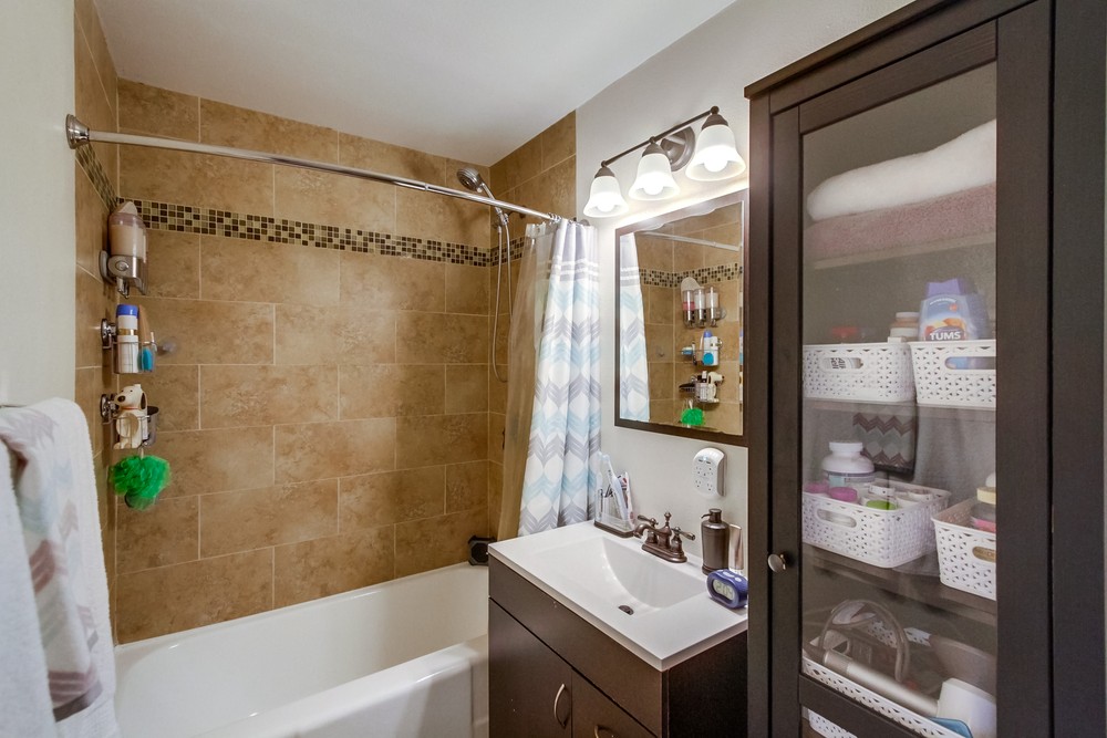 Virtual tour photo 17 of 27 for 5989 Dwight St
