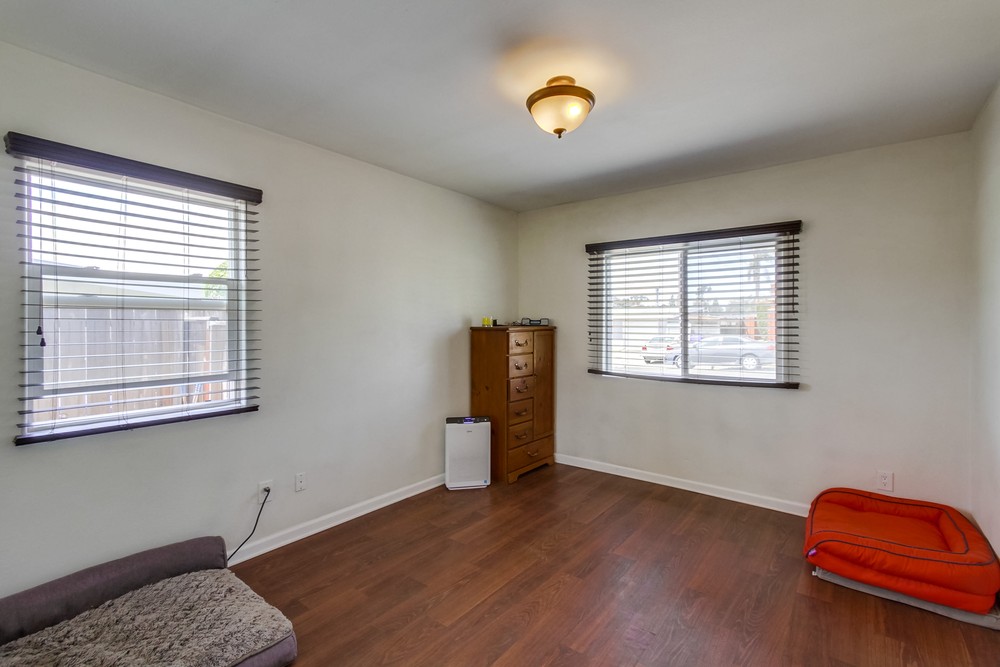 Virtual tour photo 21 of 27 for 5989 Dwight St
