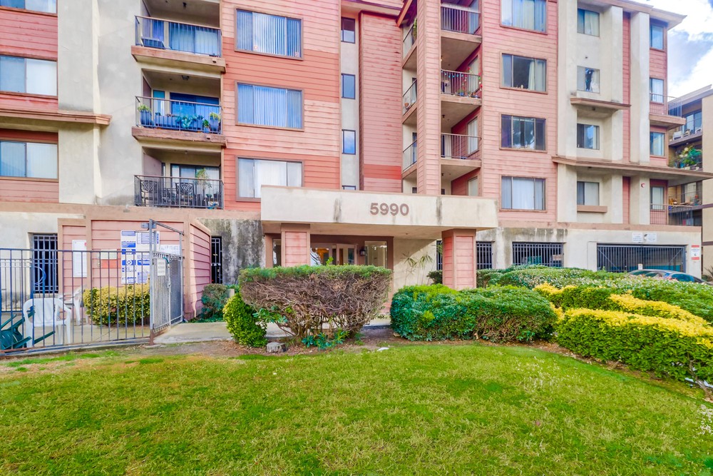 Virtual tour photo 4 of 48 for 5990 Dandridge Ln UNIT 189