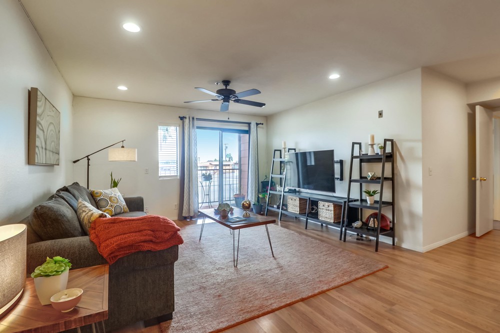 Virtual tour photo 8 of 48 for 5990 Dandridge Ln UNIT 189