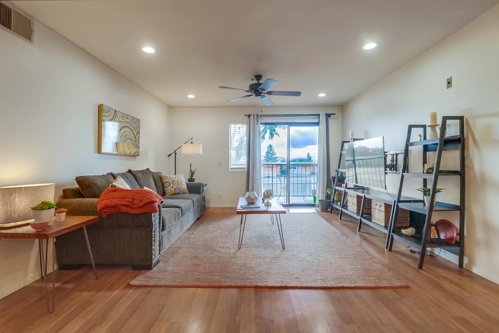 Virtual tour photo 9 of 48 for 5990 Dandridge Ln UNIT 189