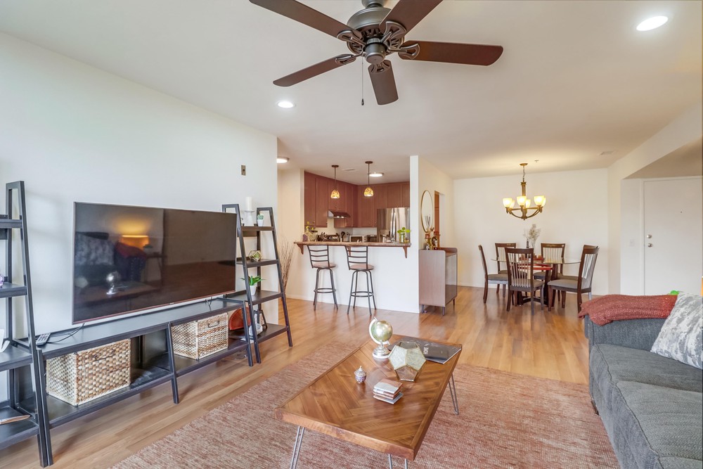 Virtual tour photo 12 of 48 for 5990 Dandridge Ln UNIT 189