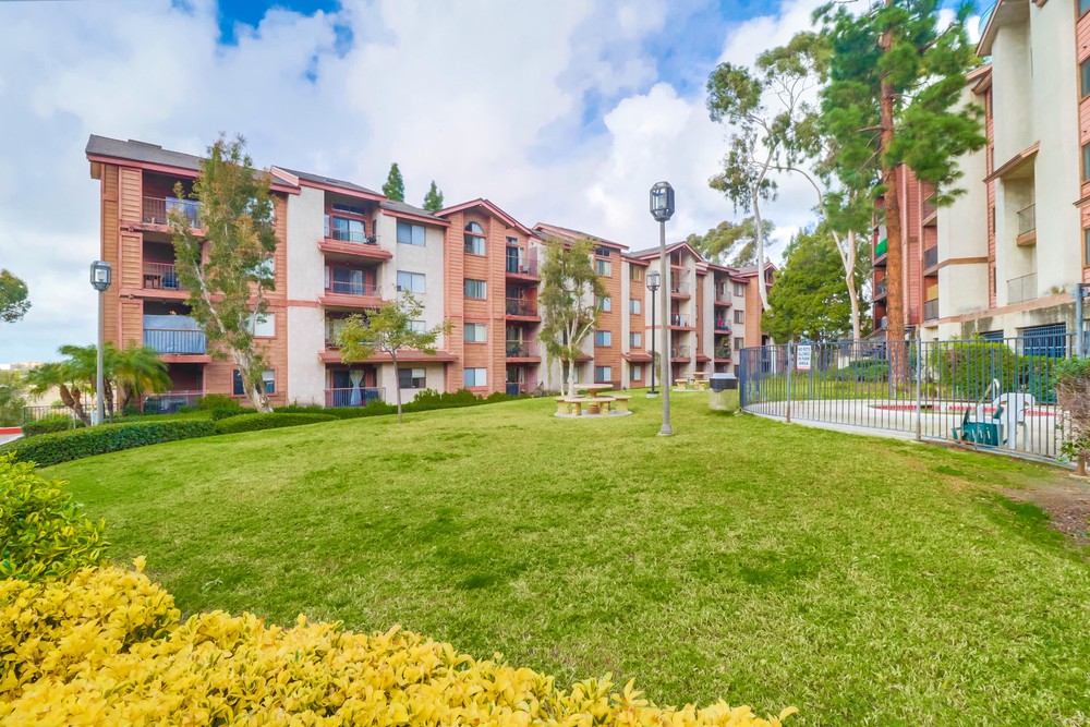 Virtual tour photo 45 of 48 for 5990 Dandridge Ln UNIT 189