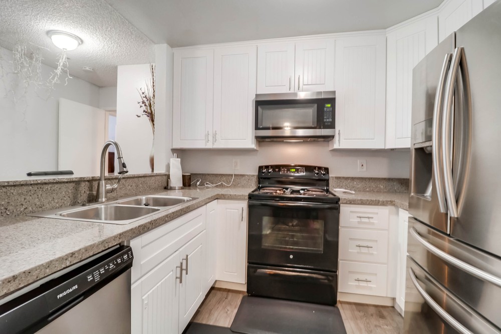 Virtual tour photo 14 of 22 for 5990 Dandridge Ln