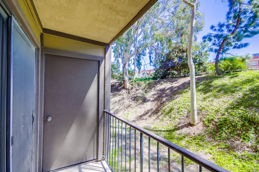 Virtual tour photo 19 of 33 for 5995 Dandridge Ln UNIT 126