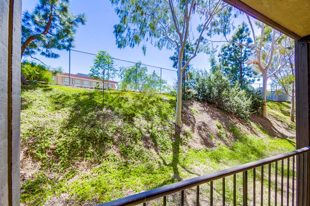Virtual tour photo 21 of 33 for 5995 Dandridge Ln UNIT 126