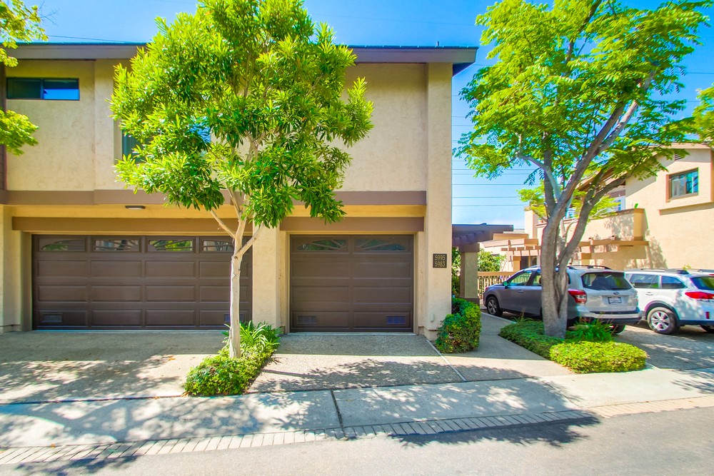 Virtual tour photo 5 of 57 for 5995 Gaines St