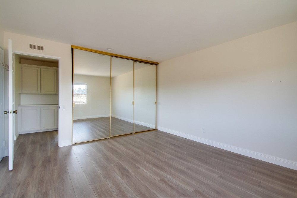 Virtual tour photo 28 of 57 for 5995 Gaines St