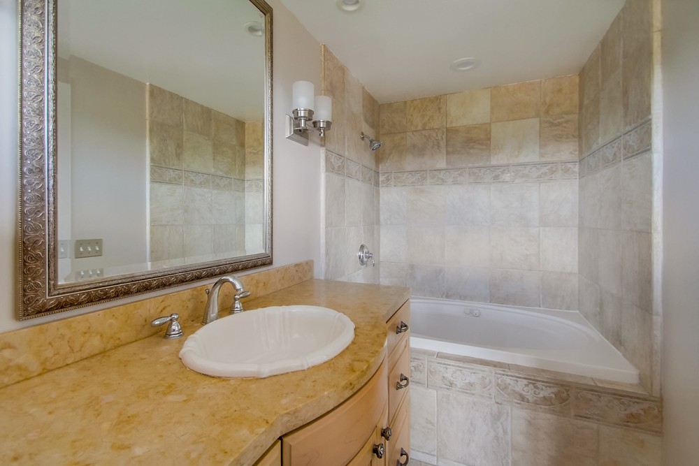 Virtual tour photo 31 of 57 for 5995 Gaines St