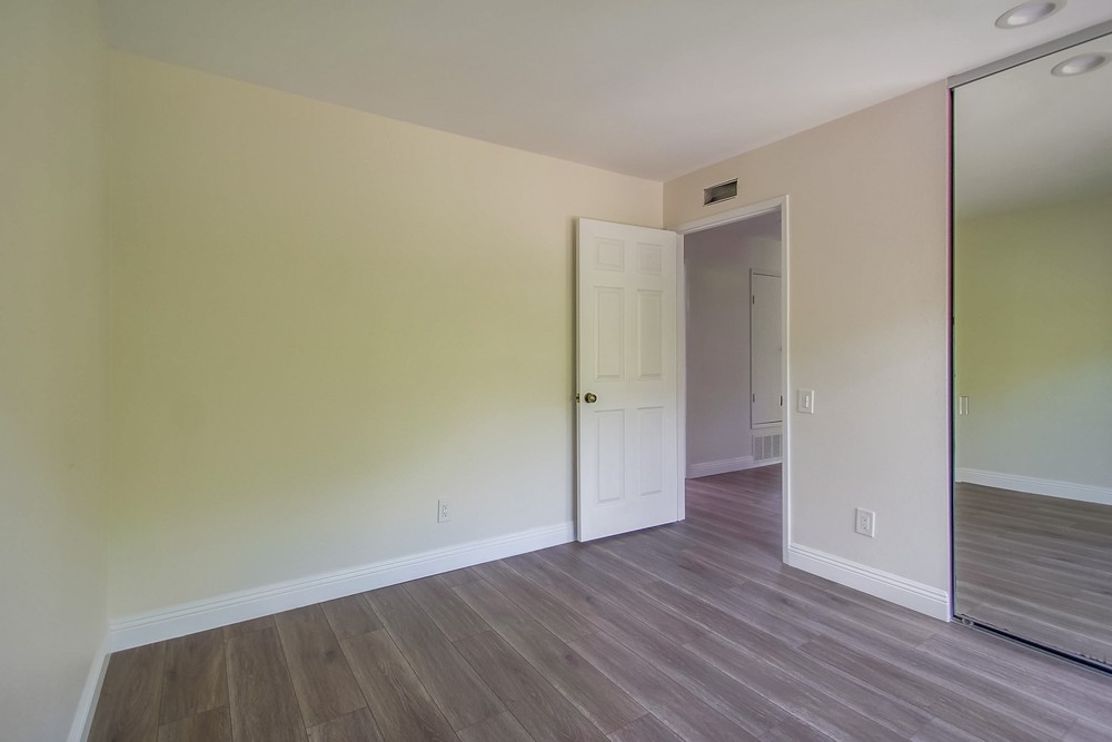 Virtual tour photo 35 of 57 for 5995 Gaines St