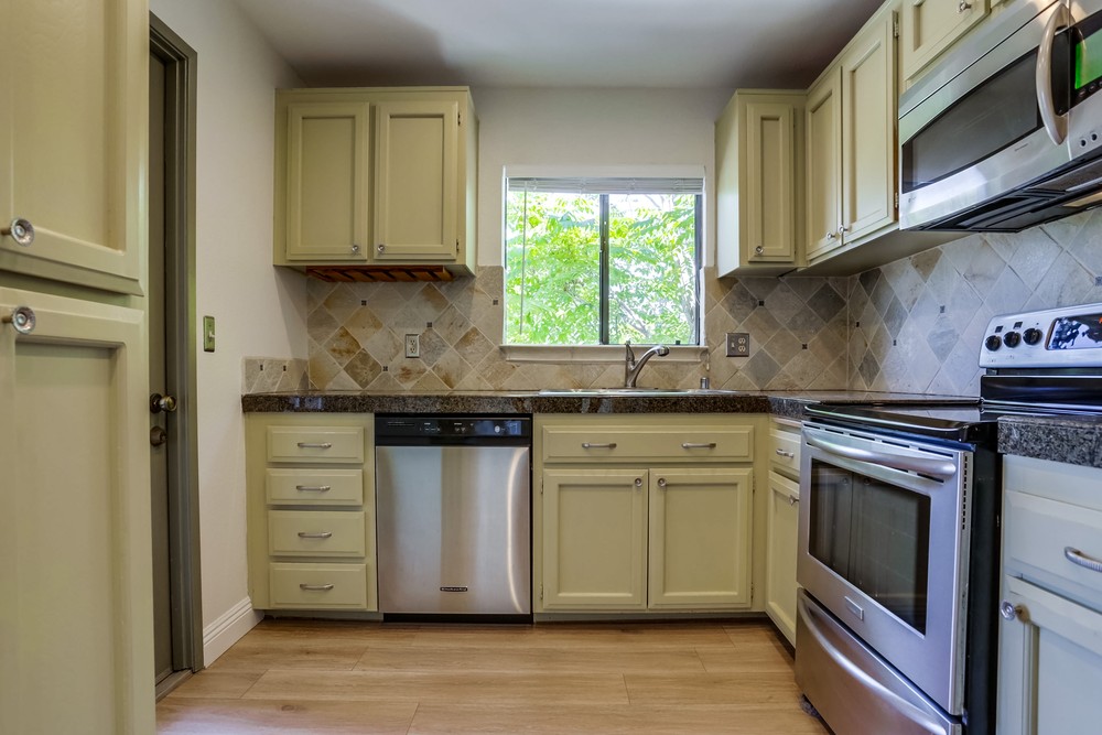 Virtual tour photo 49 of 57 for 5995 Gaines St
