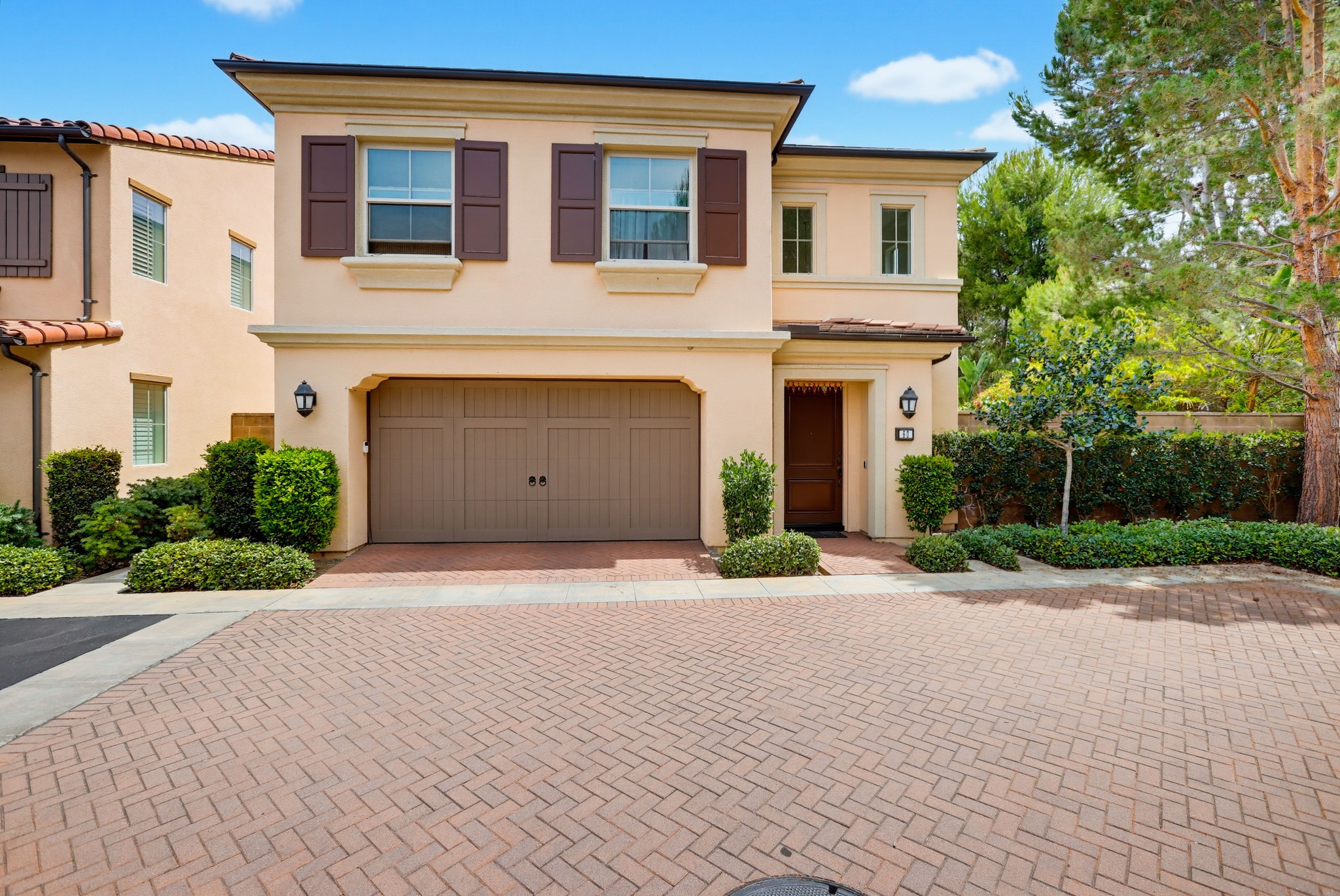 Virtual tour photo 5 of 65 for 60 Sedgewick