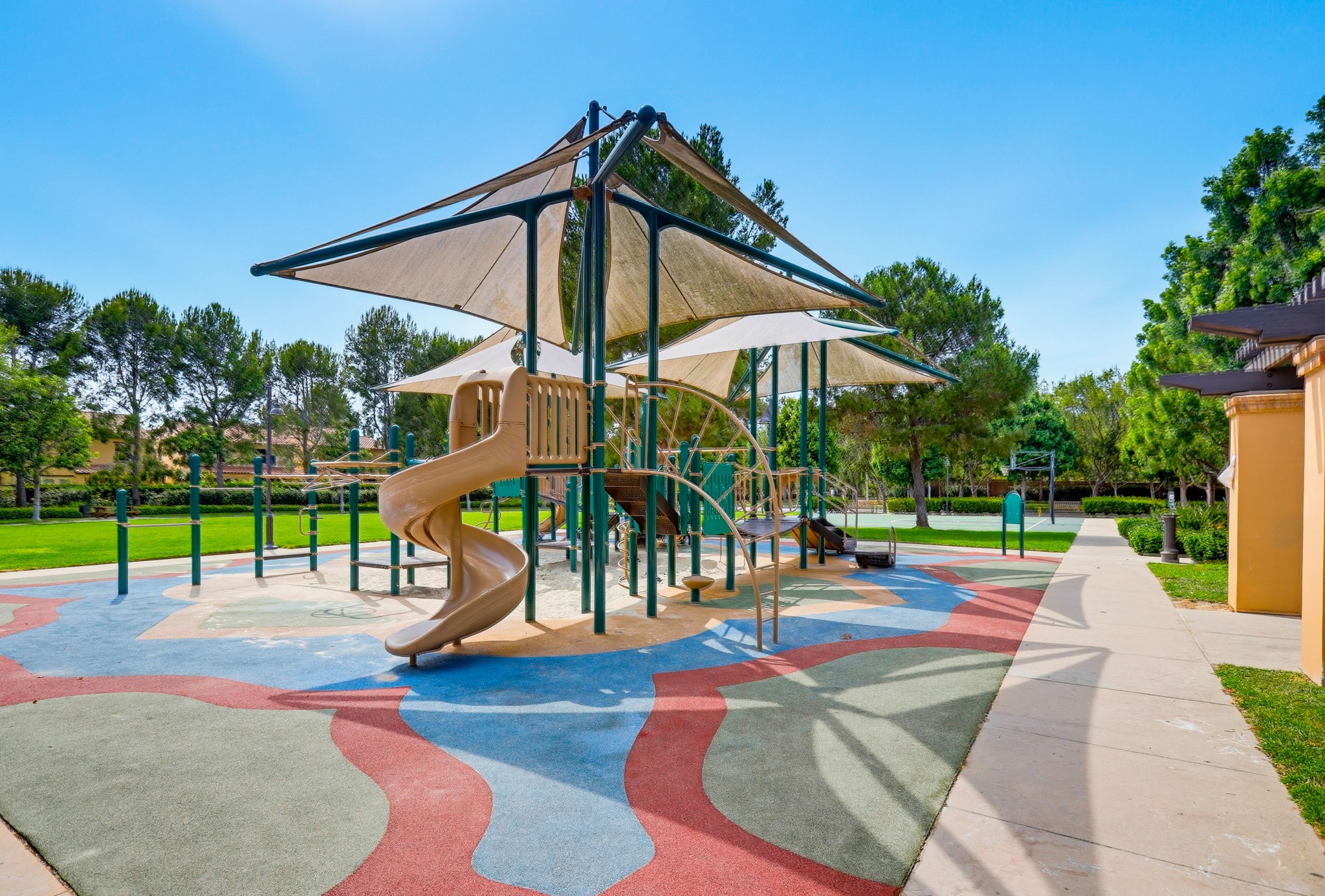 Virtual tour photo 63 of 65 for 60 Sedgewick