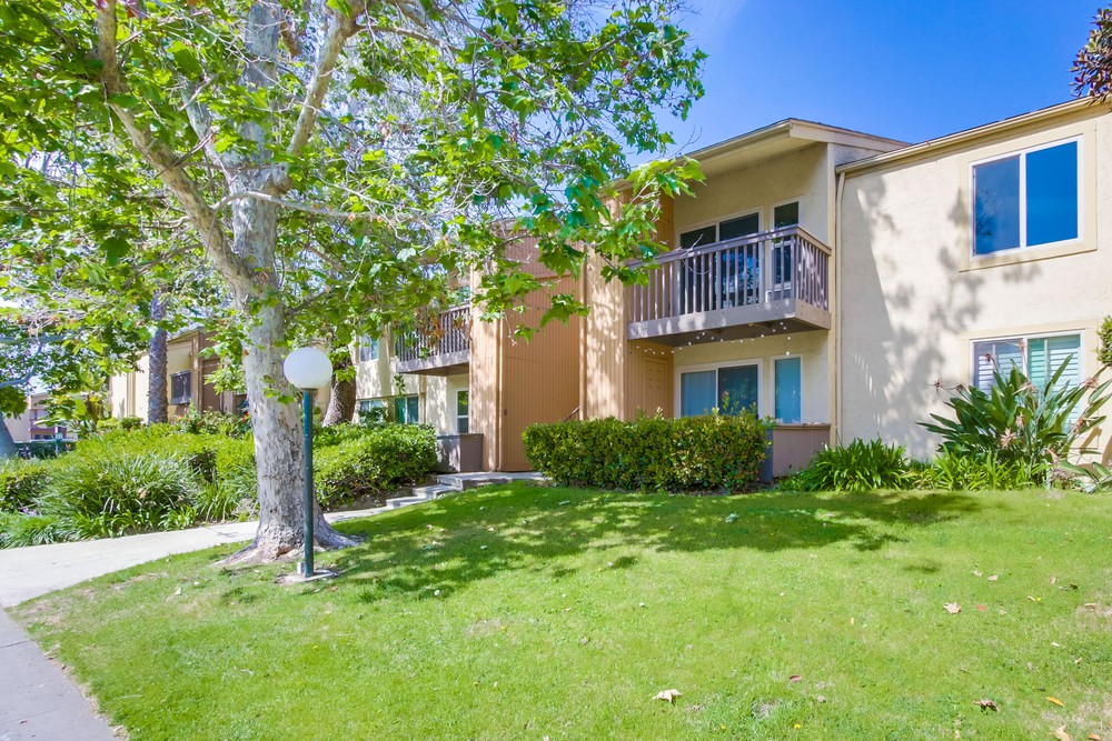 Virtual tour photo 4 of 25 for 6006 Rancho Mission Rd UNIT 298