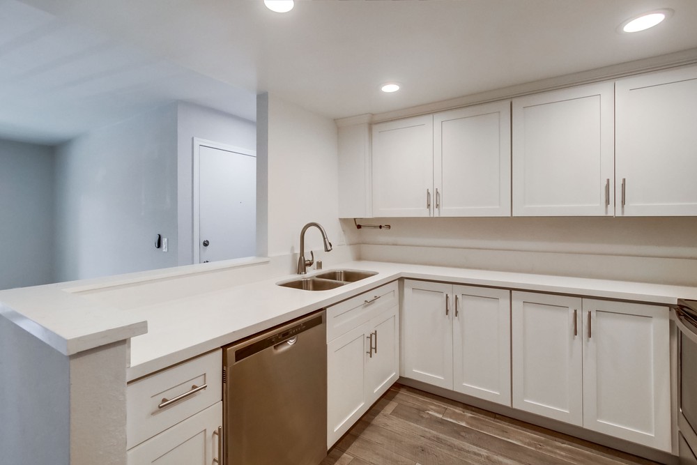 Virtual tour photo 16 of 25 for 6006 Rancho Mission Rd UNIT 298