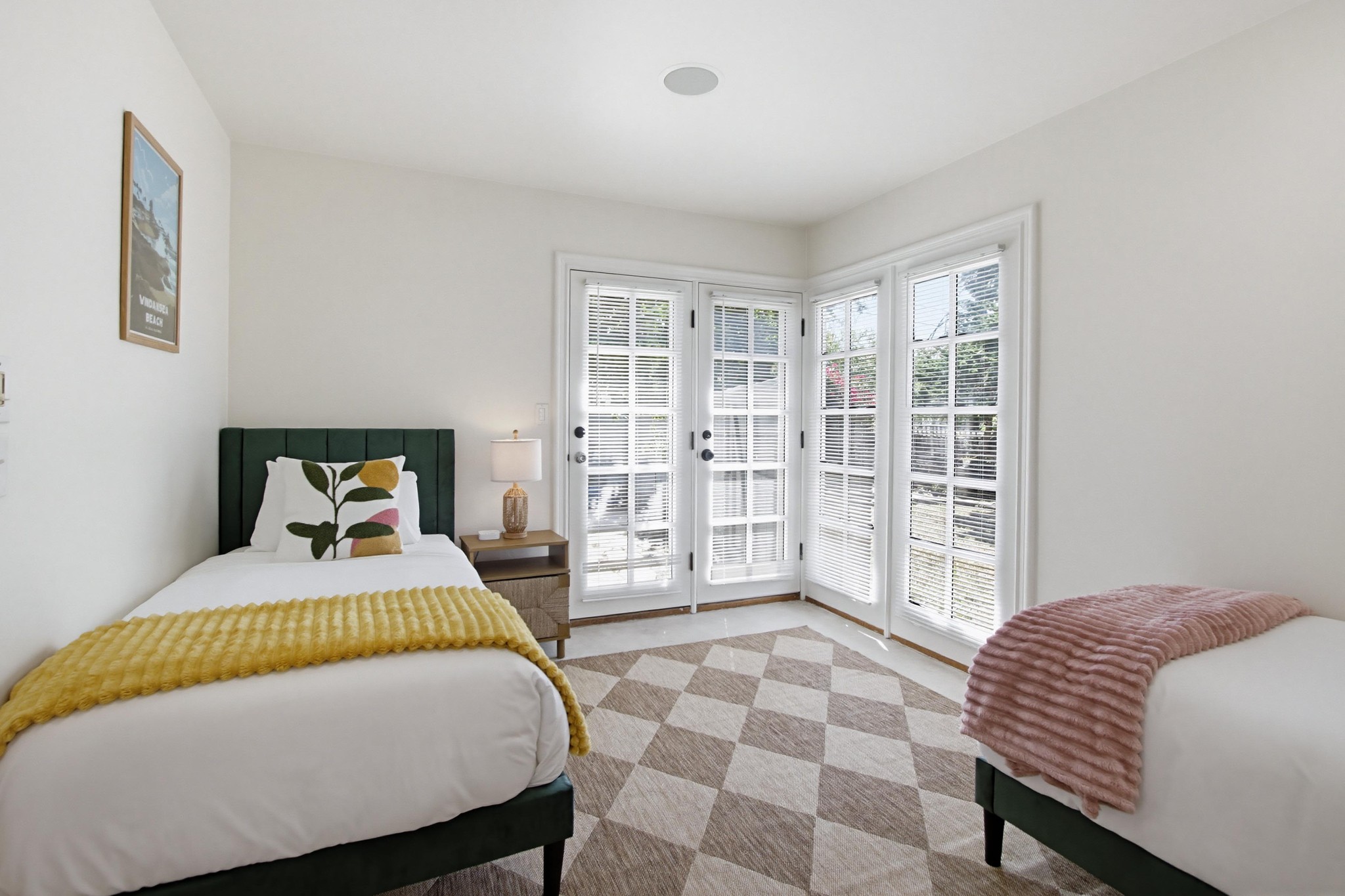 Virtual tour photo 20 of 21 for 6007 Vista De La Mesa