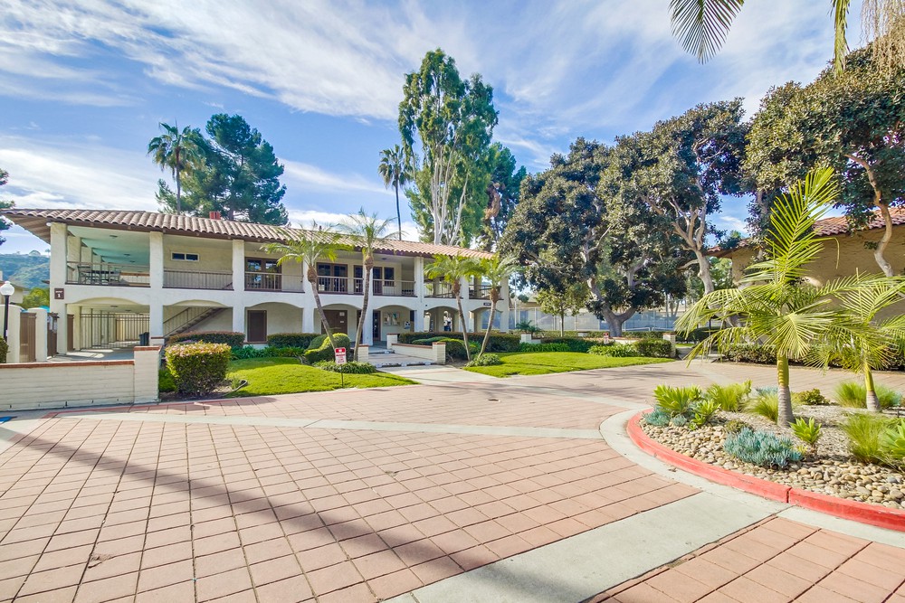 Virtual tour photo 3 of 42 for 6009 Rancho Mission Rd UNIT 217