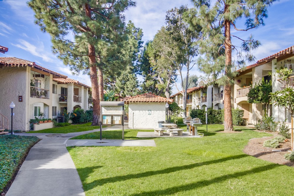 Virtual tour photo 5 of 42 for 6009 Rancho Mission Rd UNIT 217