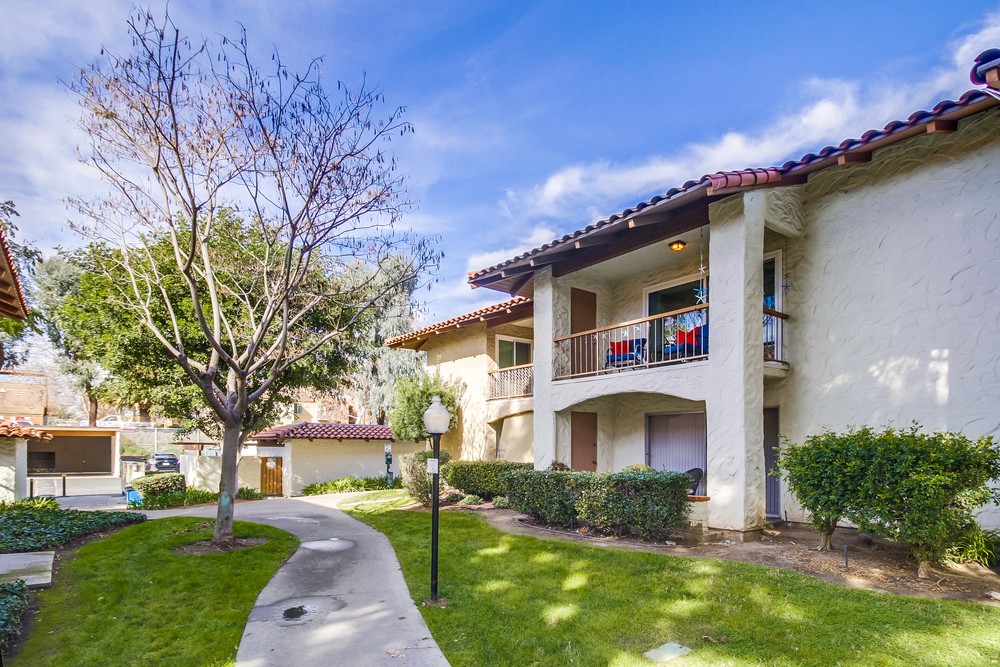 Virtual tour photo 6 of 42 for 6009 Rancho Mission Rd UNIT 217