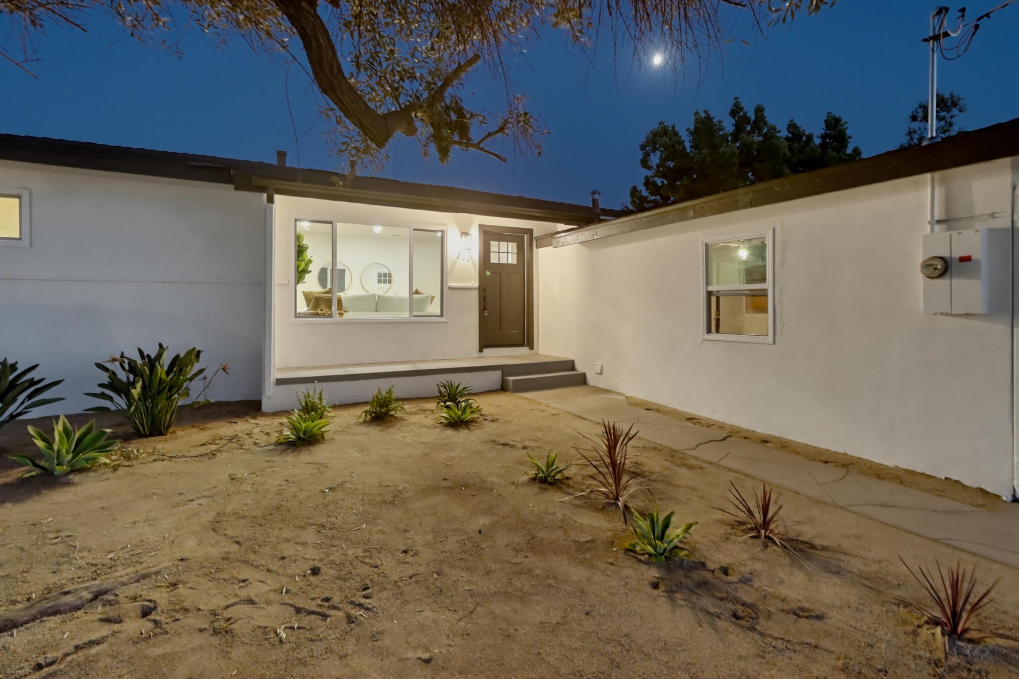 Virtual tour photo 6 of 70 for 601 Van Houten Ave