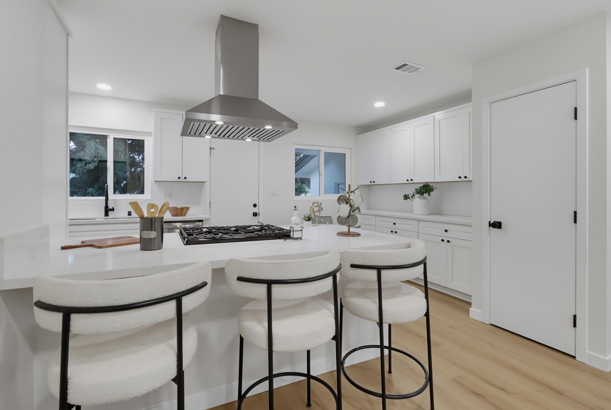 Virtual tour photo 25 of 70 for 601 Van Houten Ave