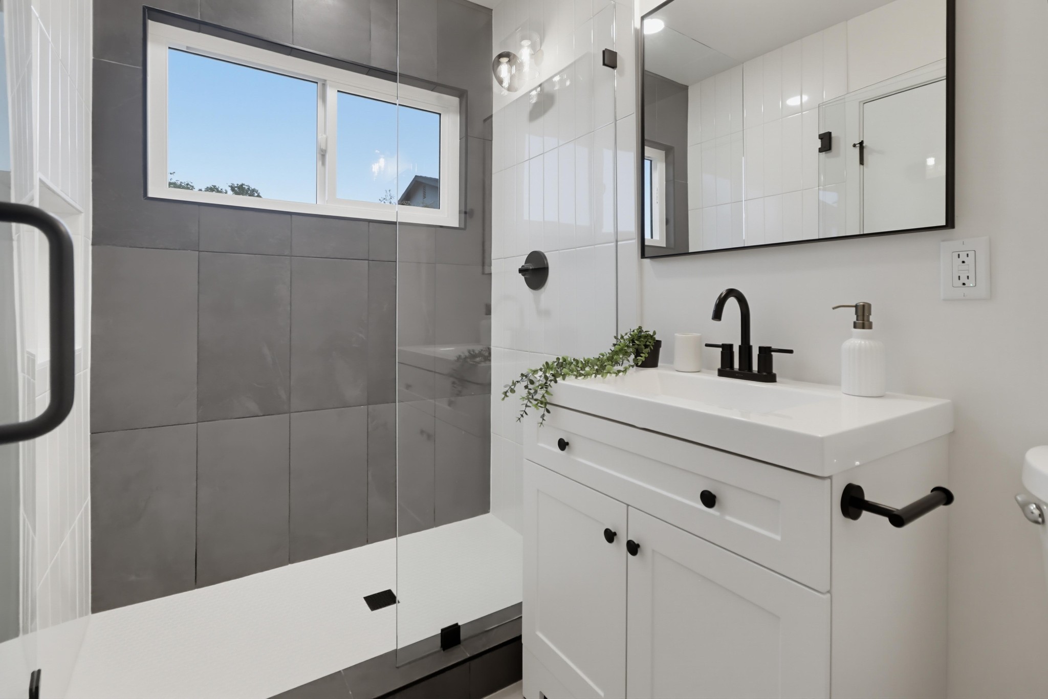 Virtual tour photo 48 of 70 for 601 Van Houten Ave
