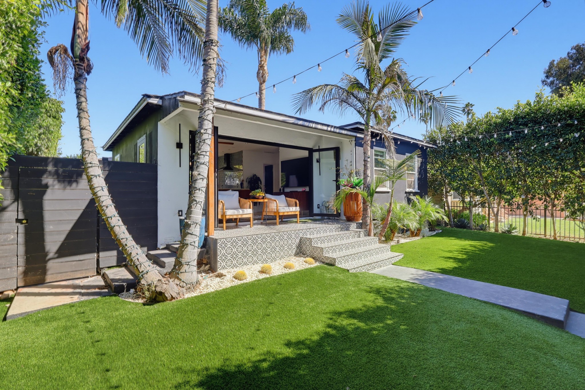 Virtual tour photo 8 of 60 for 602 5th Ave