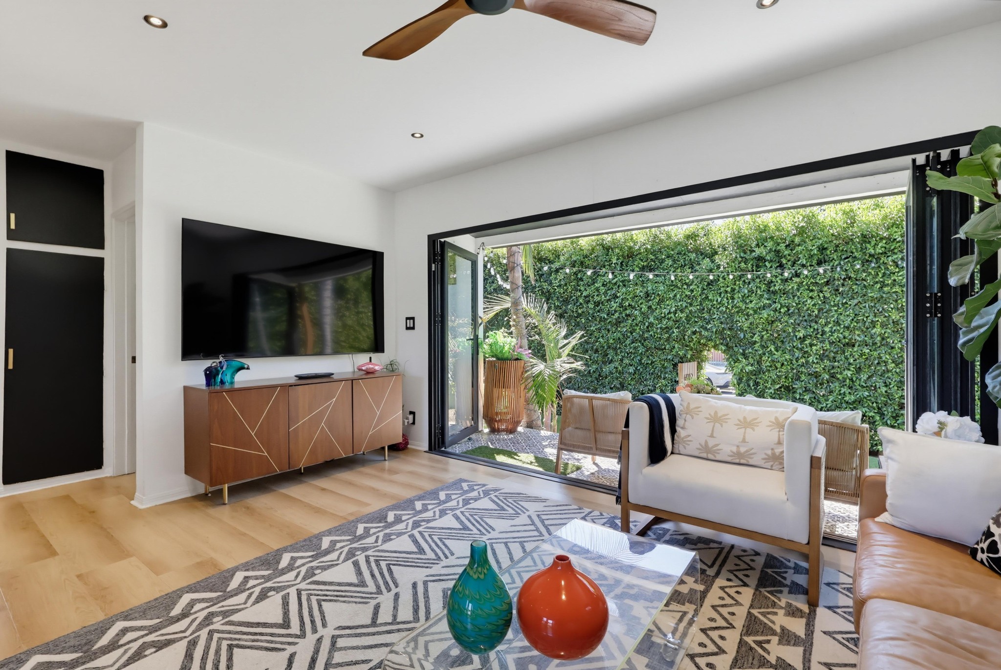 Virtual tour photo 20 of 60 for 602 5th Ave