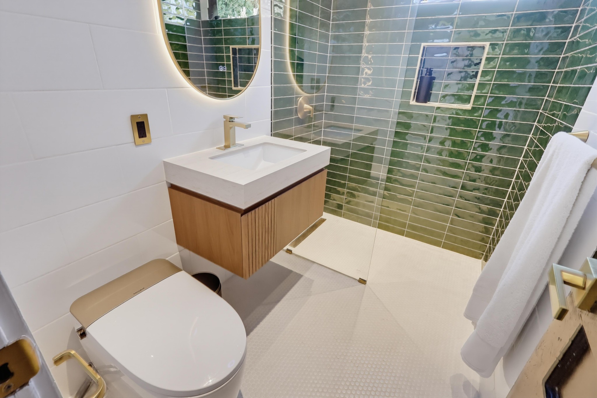 Virtual tour photo 35 of 60 for 602 5th Ave