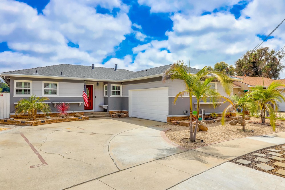 Virtual tour photo 3 of 29 for 6022 Fenimore Way