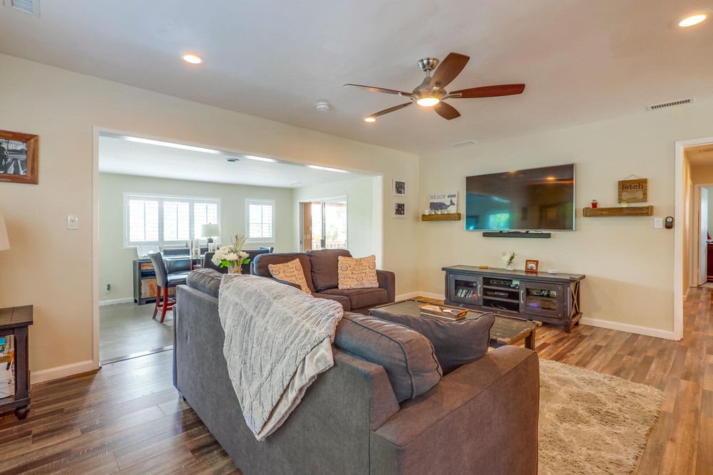 Virtual tour photo 7 of 29 for 6022 Fenimore Way