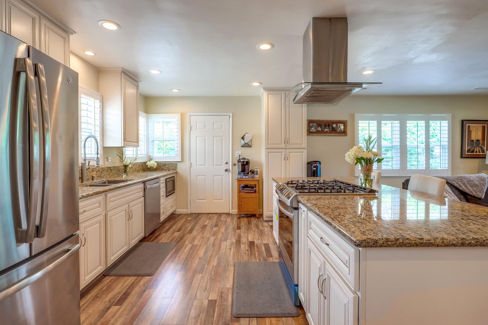 Virtual tour photo 15 of 29 for 6022 Fenimore Way