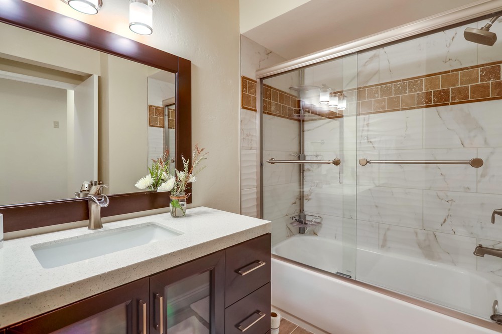 Virtual tour photo 23 of 29 for 6022 Fenimore Way