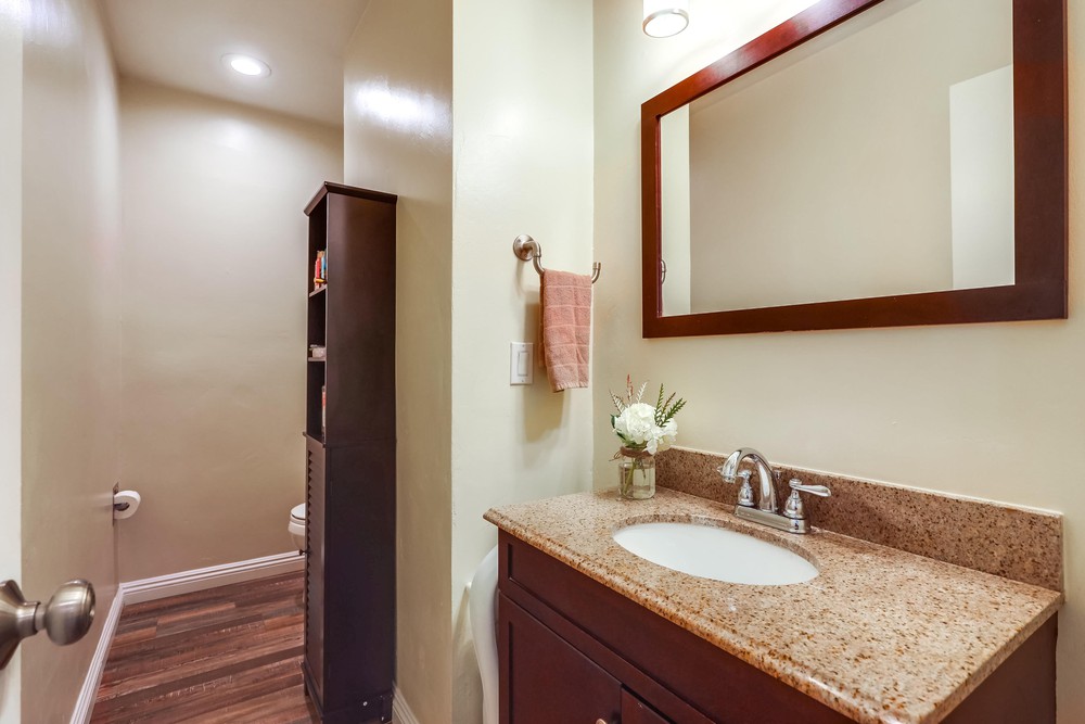 Virtual tour photo 25 of 29 for 6022 Fenimore Way