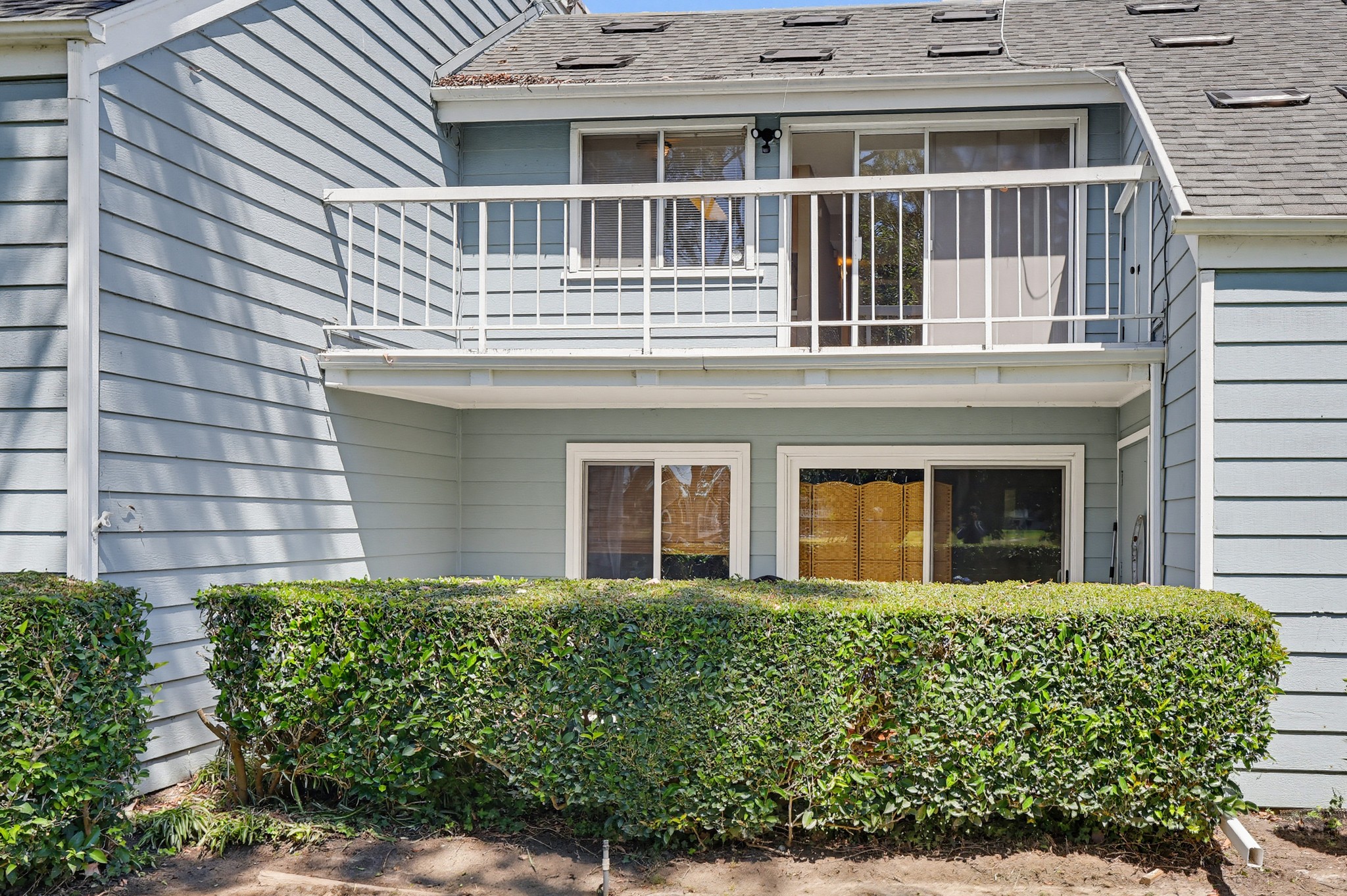 Virtual tour photo 37 of 60 for 6028 Bixby Village Dr APT 96
